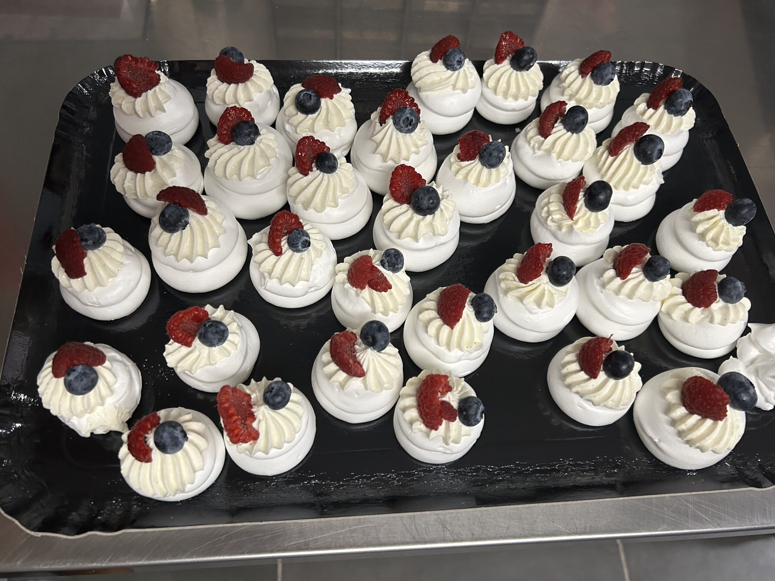 Mini Pavlova